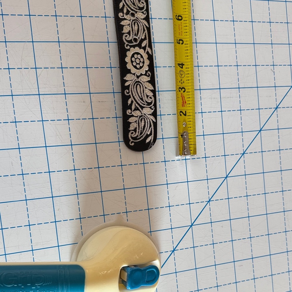 Lucky Brand Black and White Embroidered Belt - Picture 4 of 7